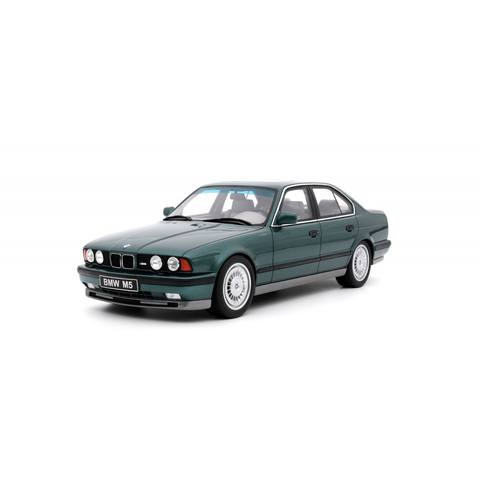 M5 E34 Cecotto Lagoon Green 266