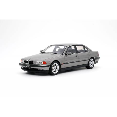E38 750 IL Aspen Silver Metallic 339