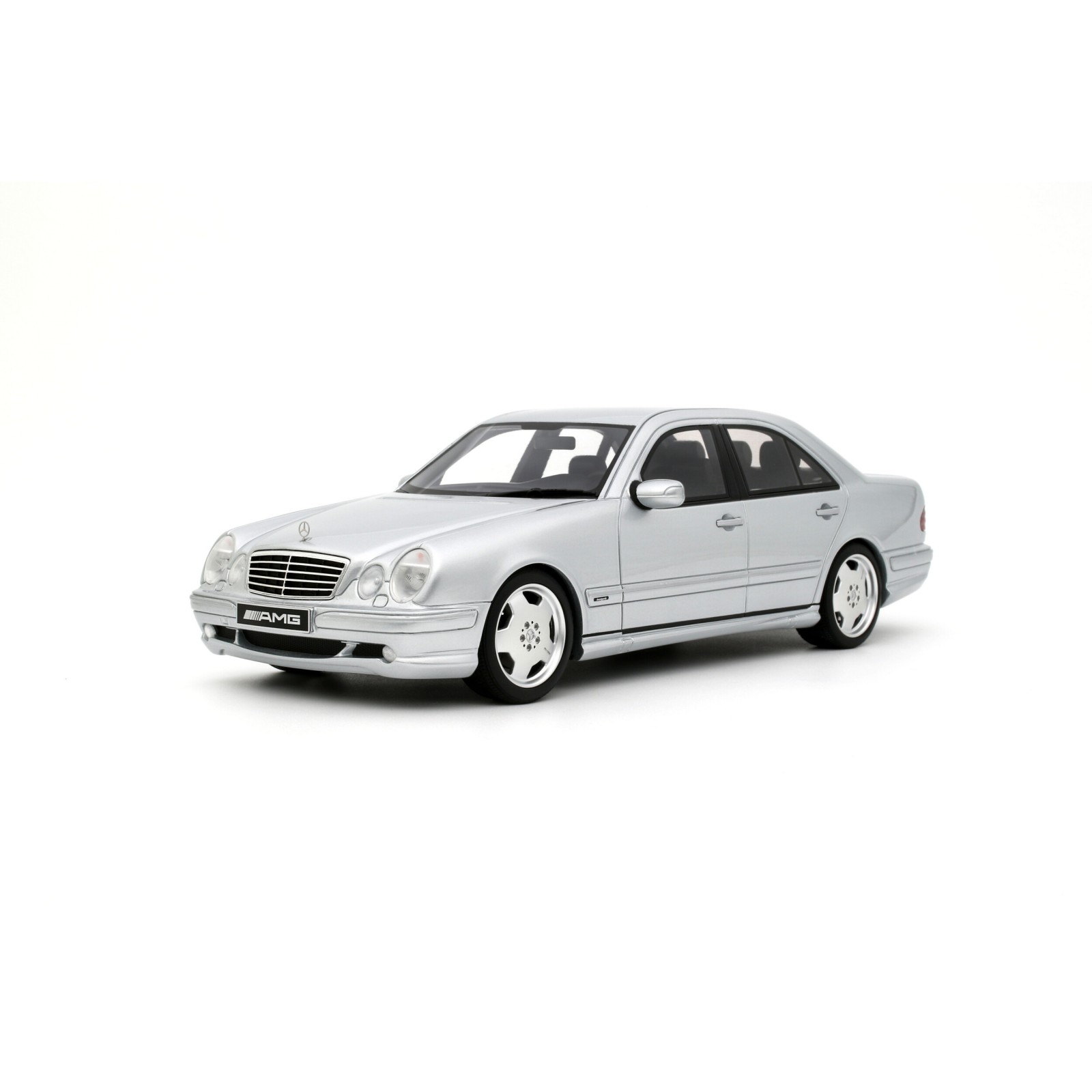 E55 AMG W210 Brilliant Silver 744
