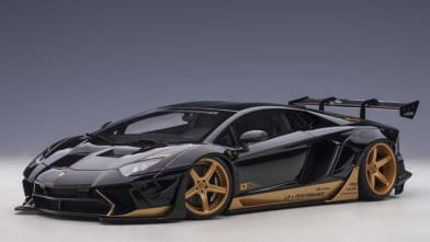 Walk LB-Works Lamborghini Aventador Limited Edition