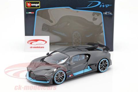 Bugatti Divo year mat