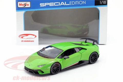 Huracan Performante year