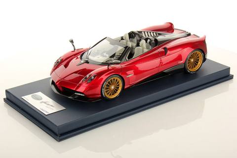 Pagani Huayra Roadster