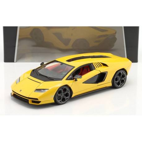 Lamborghini Countach LPI 8004