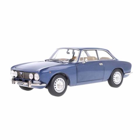 Alfa Romeo GTV Bleu Moyen metallise