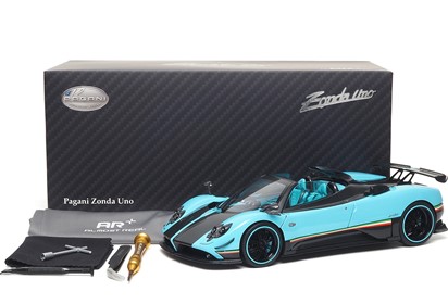 Zonda Uno coupe diecast full open Turchese and carbon