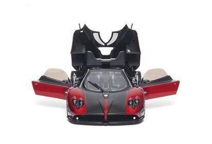 Zonda cinque Roadster diecast full open