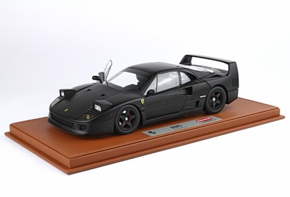 F40 Matt and seats -Kyosho