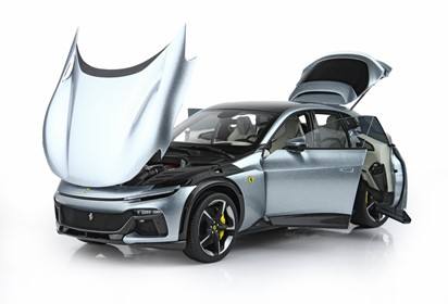 Purosangue diecast panoramic roof