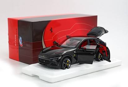 Purosangue diecast full open