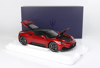 MC20 diecast full open red vincente roof