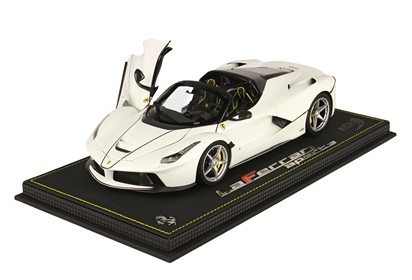 LaFerrari APERTA Awus