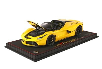 LaFerrari APERTA Three-layer