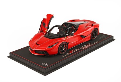 LaFerrari APERTA DIE CAST Rosso Corsa 322 wheels