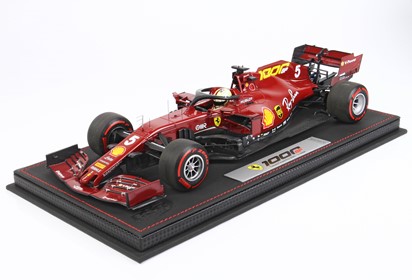 SF1000 G.P. Tuscany S. Vettel with display
