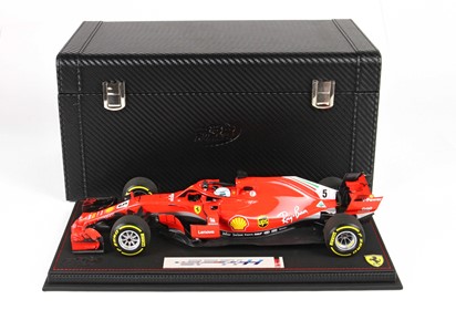 SF71-H Scuderia GP Australia S. Vettel special box