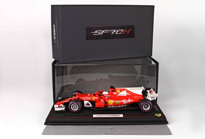 SF70-H start race S. Vettel