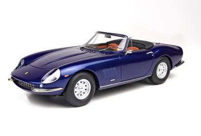 275 GTS/4 Spider NART with display case