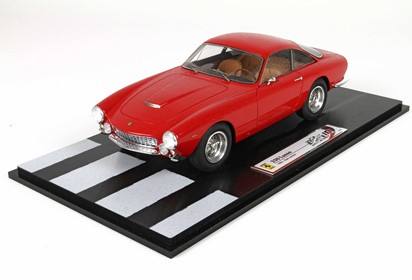 250 Lusso RAIN VERSION display included