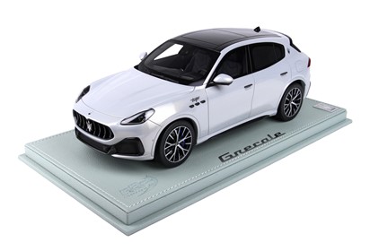 Grecale Trofeo Greyish