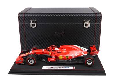 SF71-H GP Canada winner Vettel Special Pack