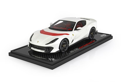 812 Competizione Fuji