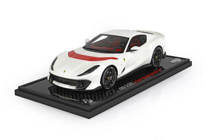 812 Competizione Fuji