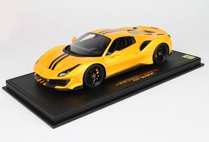 488 Pista Spider closed roof three alloy