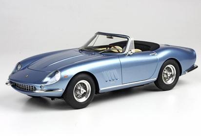 275 GTS/4 with display case
