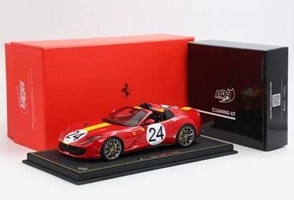 812 GTS inspi by/ F330 P4