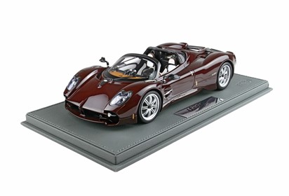 Utopia Roadster Habanero Pebble Beach Launch Car full carbon