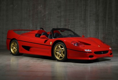 F50 Spider and gold rims