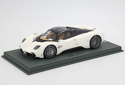 Utopia Pearl body and brakes