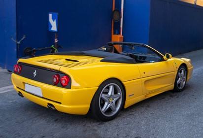 355 F1 Spider - automatic gear - Challenge grid - black interior