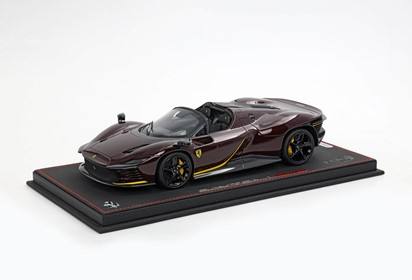 SP3 Daytona open roof Ruby