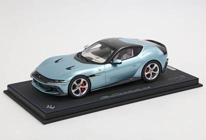 12Cilindri Panoramic roof Celeste Trevi