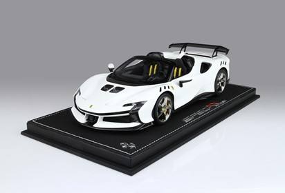 Ferrari SF90 XX Spider White Cervino