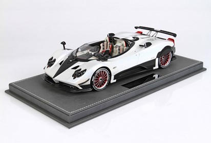 Zonda Barchetta metallic iridescent