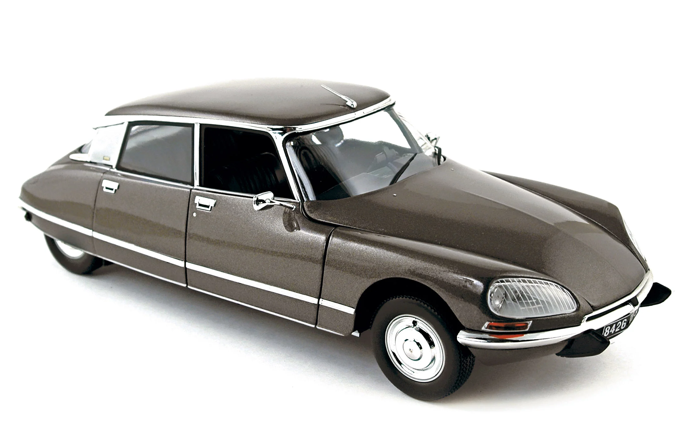 DS 23 Pallas Scarabee