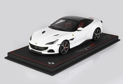 Portofino M Spider closed roof Bianco Cervino roof