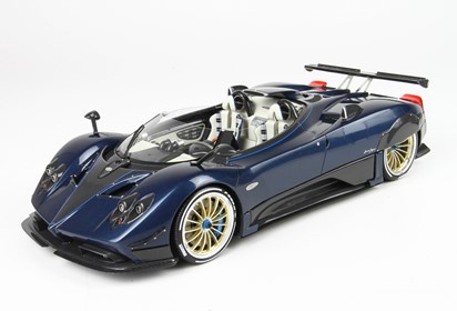 Barchetta Carbon fiber Horacio