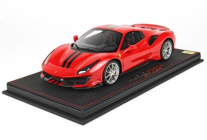 488 Pista Spider closed roof