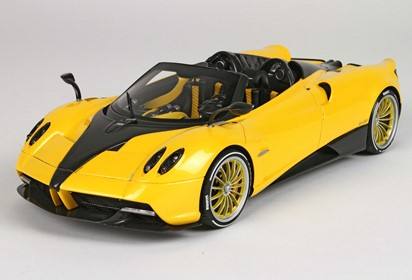 Pagani Huayra Roadster micalized