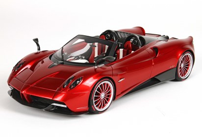 Huayra Roadster mica