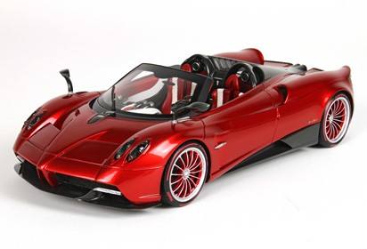 Pagani Huayra Roadster mica
