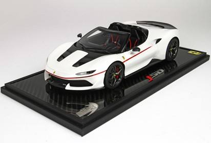 J50 gloss white Liana