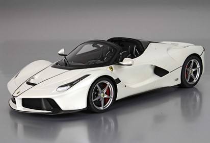 LaFerrari Aperta Italian met