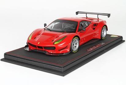 488 GTE Press with display case