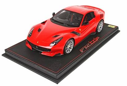 F12 TdF with display case