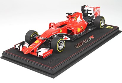 SF15-T G.P. Singapore S.Vettel Victory last pieces